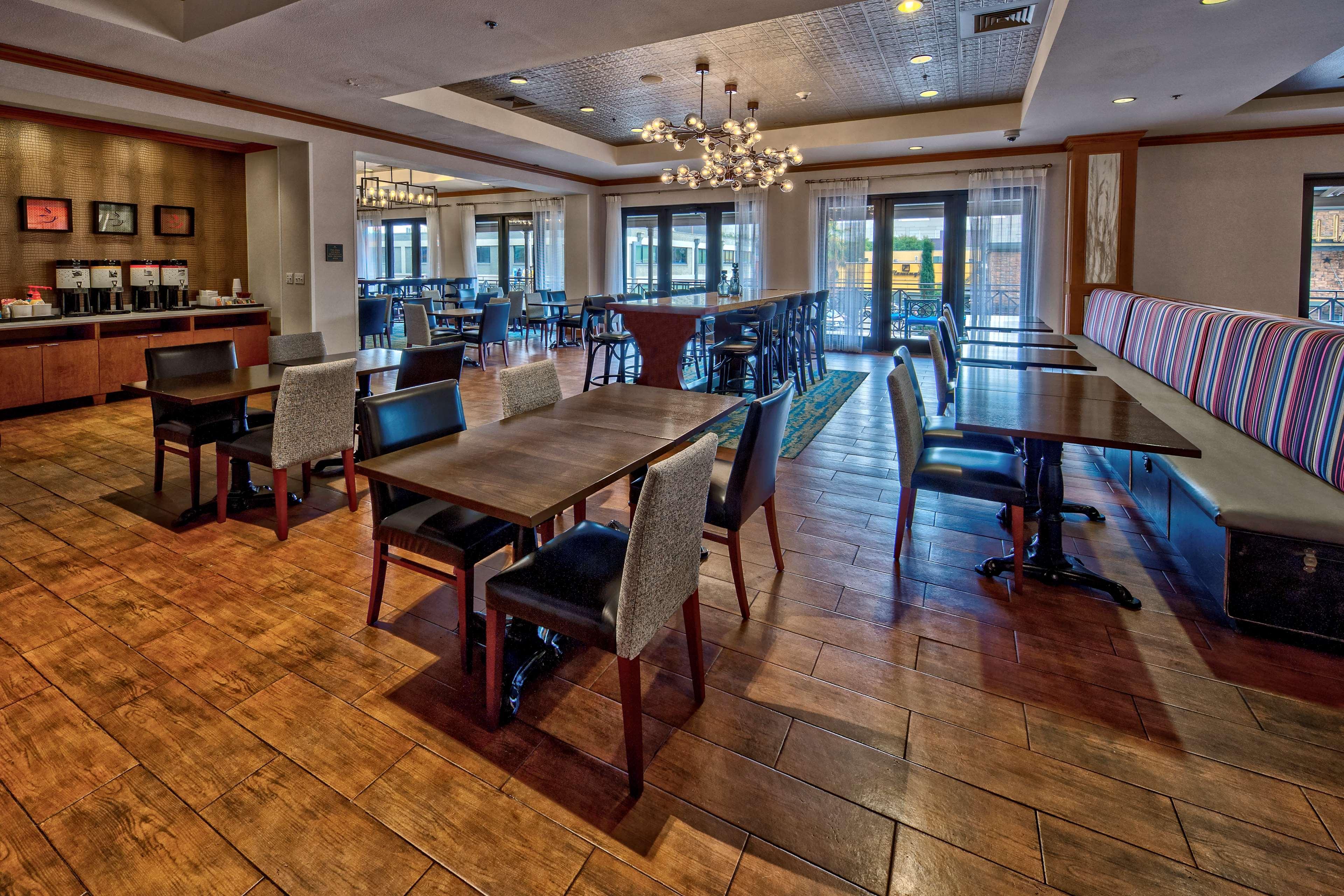 Hampton Inn & Suites Austin-Downtown/Convention Center Kültér fotó